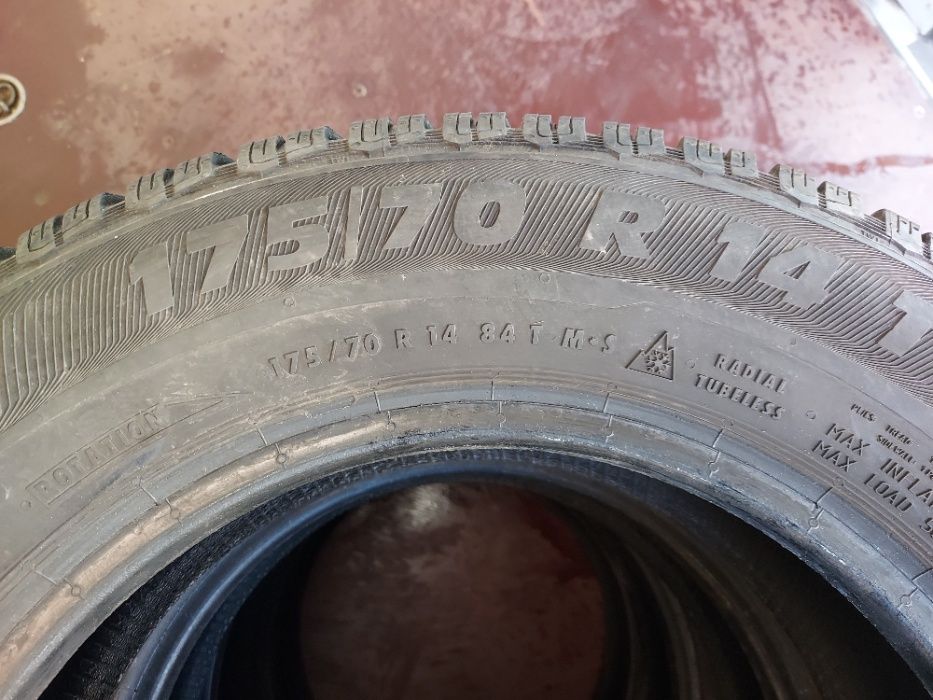 4 бр. гуми 175 70 14 Semperit Master grip2 dot 3816