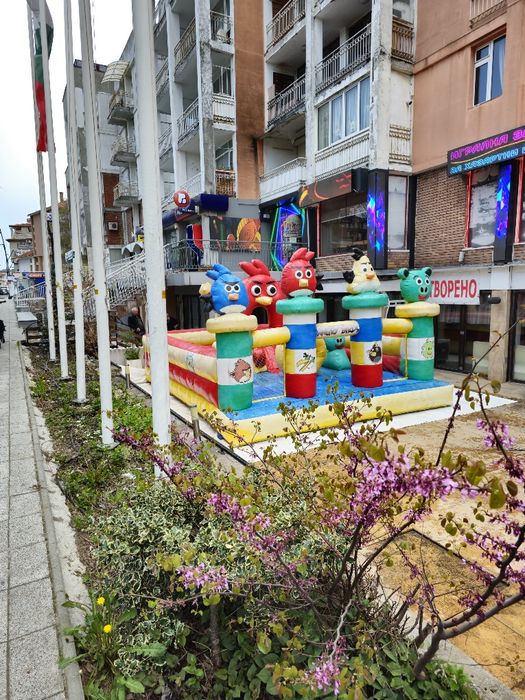 Батут за игра и скачане