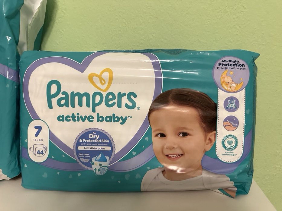 Памперси и Памперс гащи Pampers Premium Care