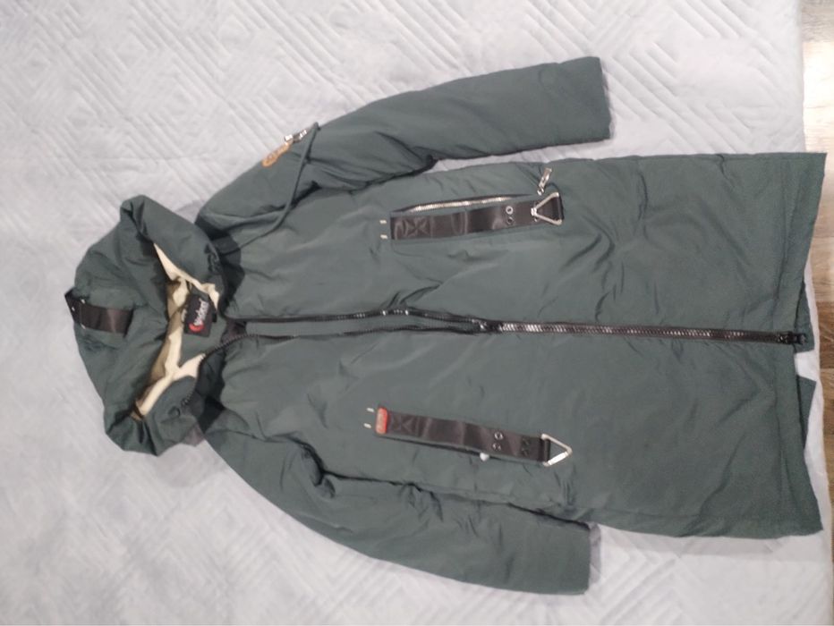 Продам куртку зимнюю