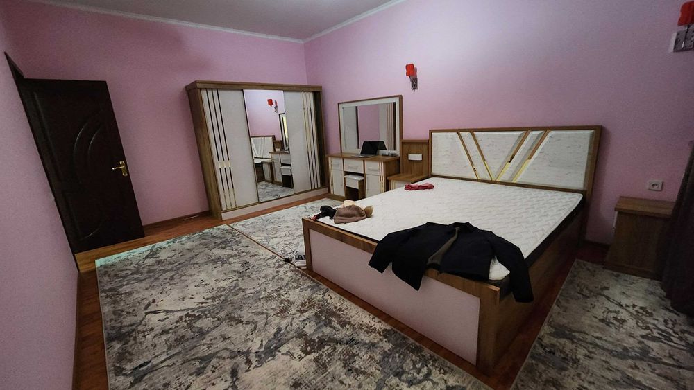 Сдается 2х комнатная квартира на 2 этаже Ориентир Торговый Центр