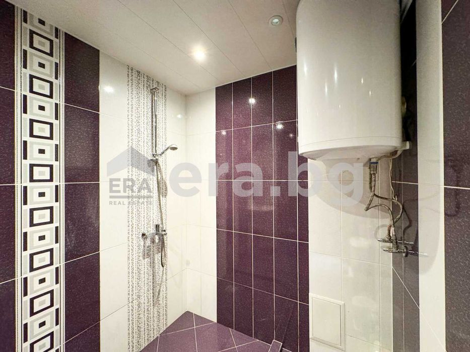 Продава се Четиристаен апартамент в Варна, Лятно кино Тракия - 151 кв.м за 2179 €/кв.м - Снимка #11