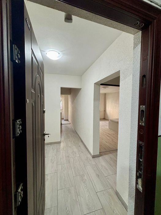 Garsoniera de închiriat