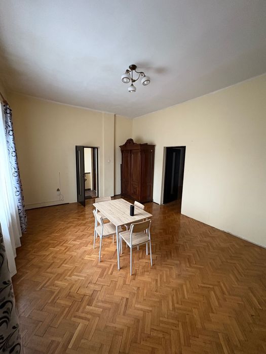 Spațiu de închiriat