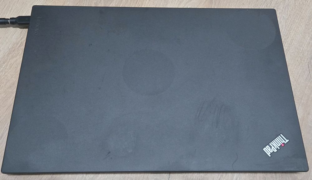 Laptop Lenovo T560 i5 6300U 4gb RAM SSD