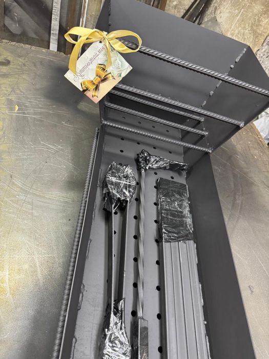 Мангал новый продаю