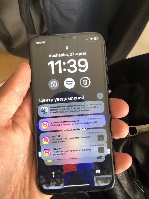 Iphone X aybi krishka singan va ekran almashgan