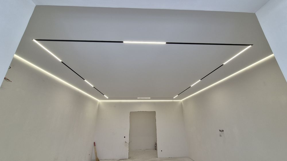 Натяжные потолки Акция на магнитные треки!!