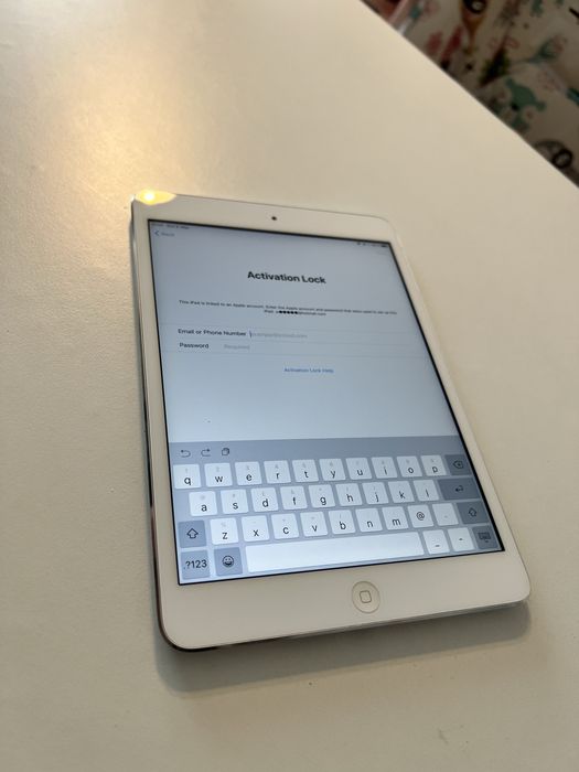 Apple iPad Mini 2 за части