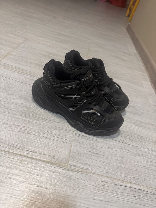 Обувки balenciaga