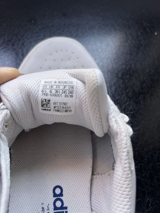 Adidasi piele naturală nr.39,5