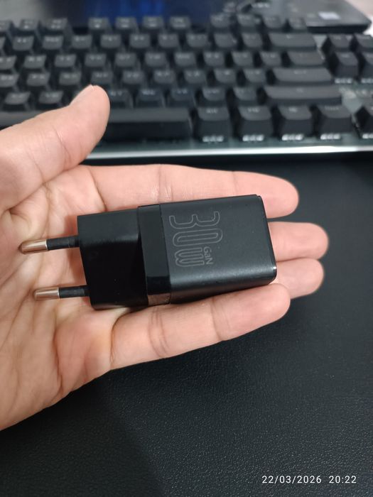 Baseus charger ishlatilgan