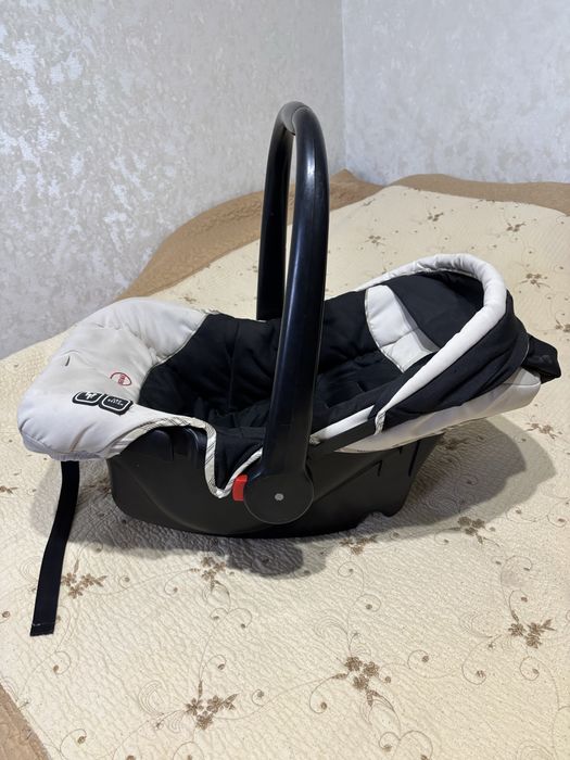 Детское автокресло