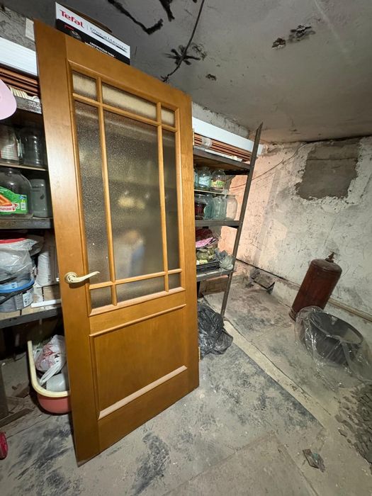 Продам деревянные двери