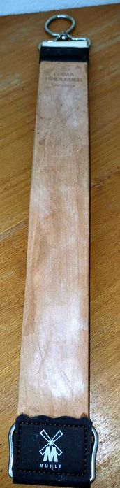 Curea de ascutit briciul Muhle