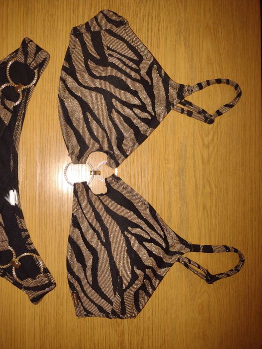 Costum de baie New Yorker