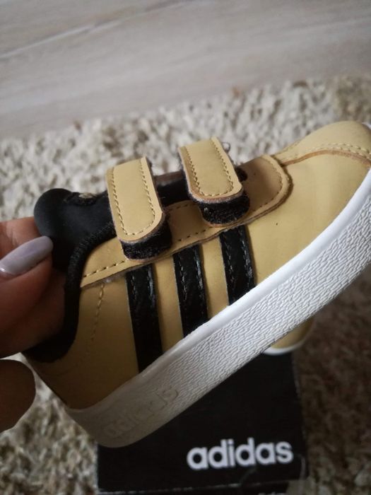 маратонки АДИДАС N20 12см.