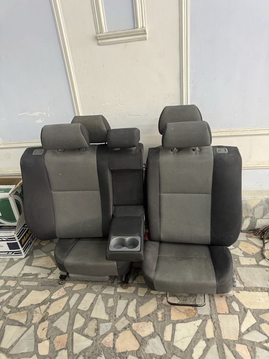 Lasseti sideniya 3 pozitsa