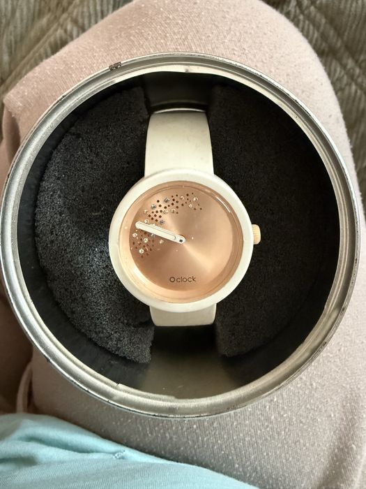 O bag O clock M размер часовник