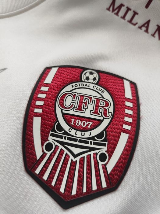 Tricou CFR CLUJ Manea semnat de 11 jucatori