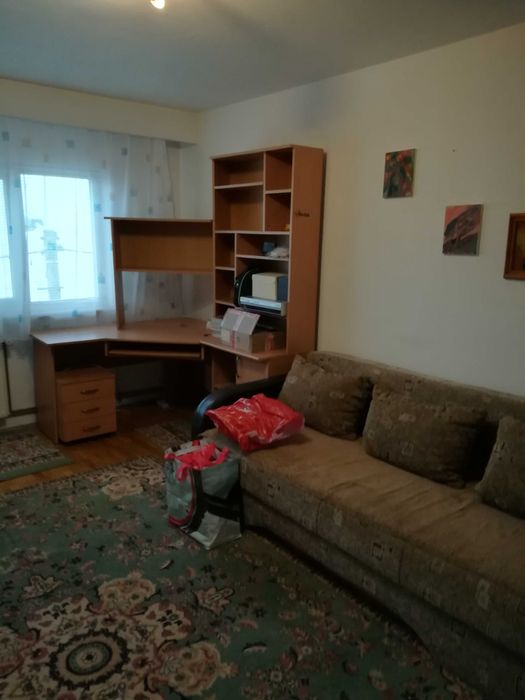 Deva, cartier Liliacului, 2 camere decomandate, mobilat, utilat