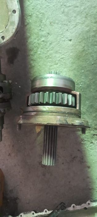 Продам запчасти на  трактор