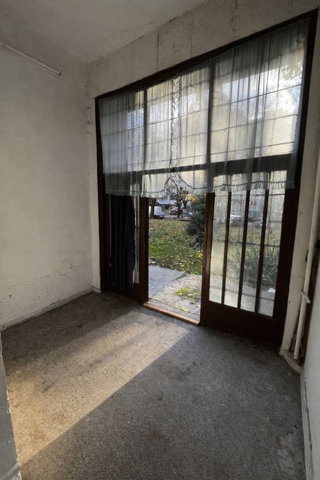 Дава се под наем Офис в София, Света Троица - 50 кв.м за 318.75 € - Снимка #2