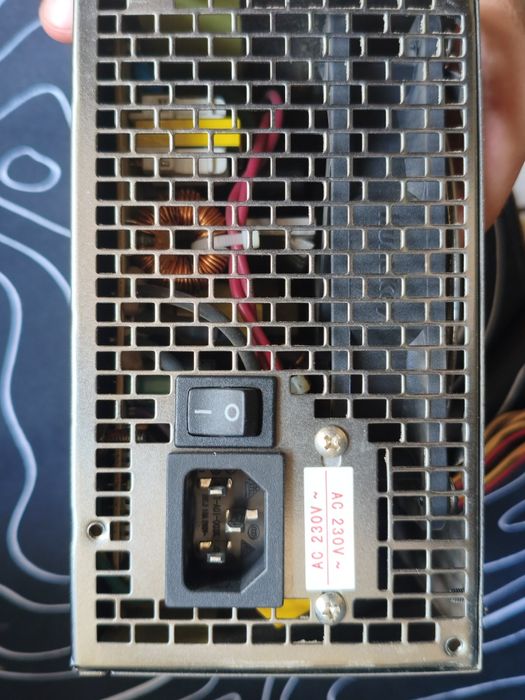 Блок питания HuntKey 230V
