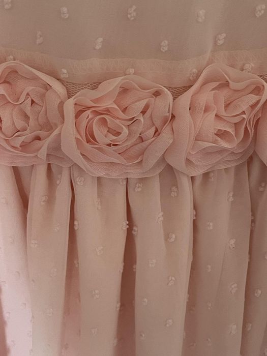 Детска официална рокля с розички на кръста