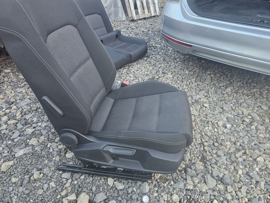 комплект седалки за Passat b8 комби 2015-2023 година .