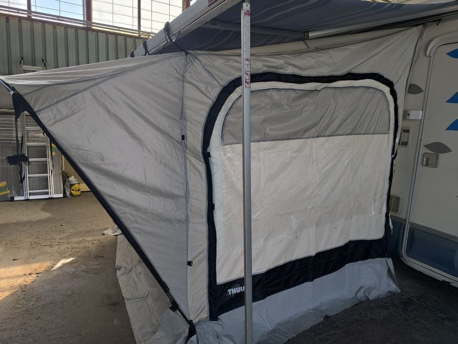 Форселт за кемпер Thule QuickFit 307056