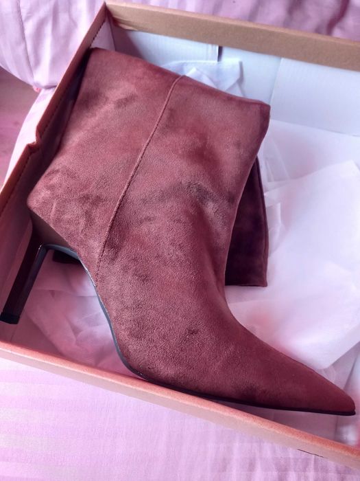 Дамски официални  ботуши