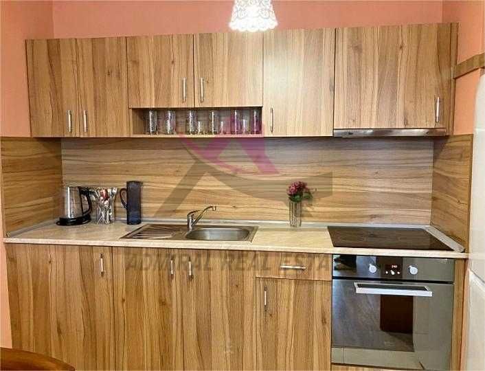 Дава се под наем Двустаен апартамент в Варна, Базар Левски - 55 кв.м за 500 € - Снимка #1