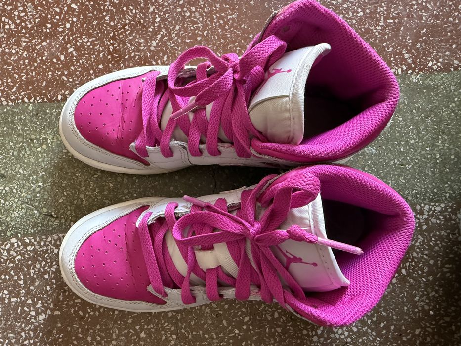 AIR Jordan 1 MID marimea 35,5