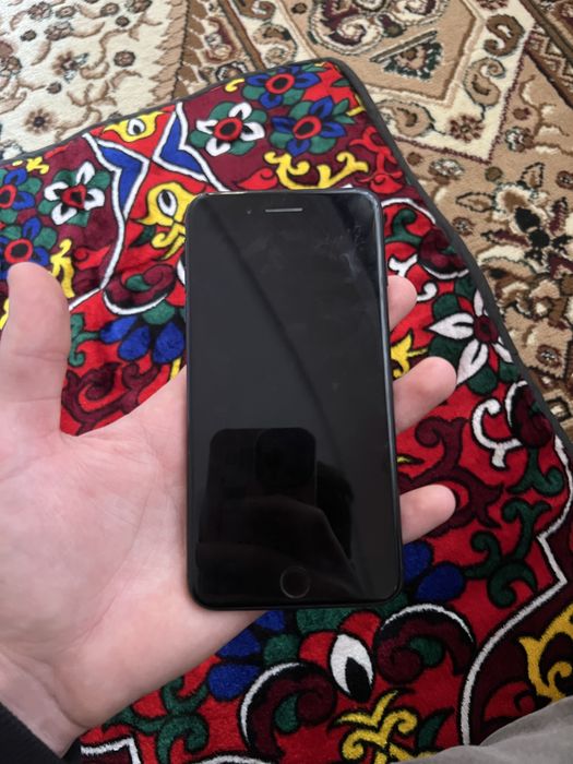 Iphone 7 plus qora rangda yaxwi holatda