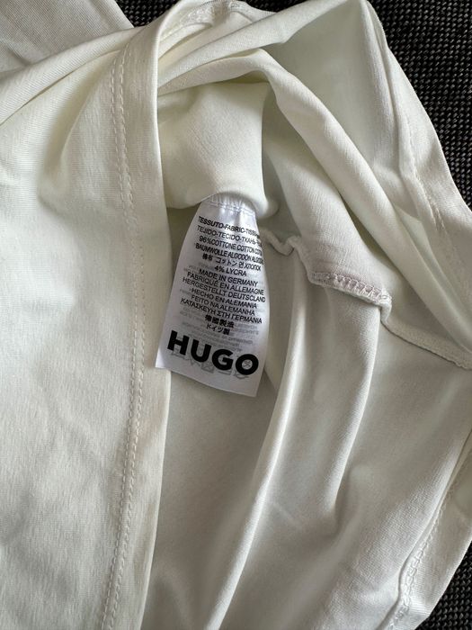 Нова Дамска бяла тениска Hugo, размер М