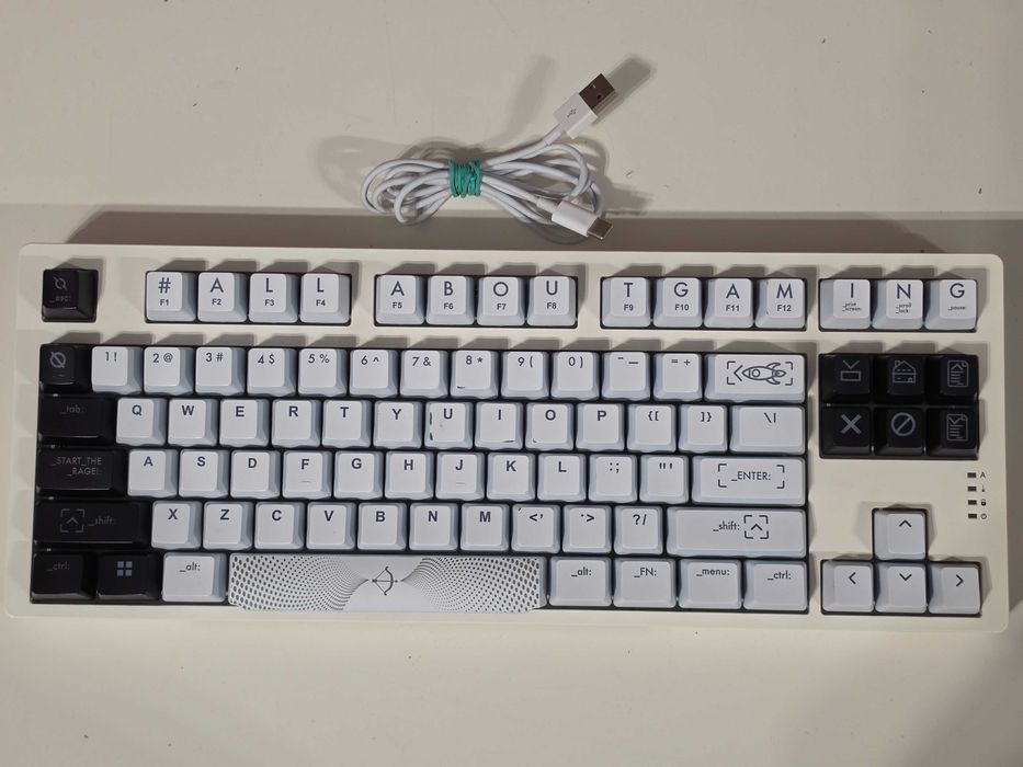 Tastatura Gaming Mecanica Aquirys Aludra TKL Switch-uri Gateron  Cherry Red