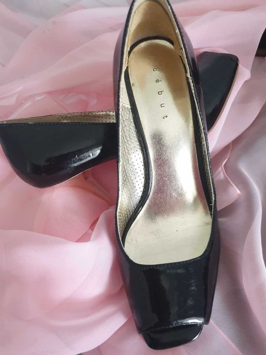 Papuci-Sandale DKNY marime 36 si alte