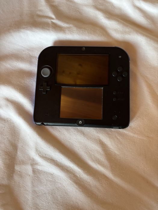Nintendo 2ds  зарядно писалка