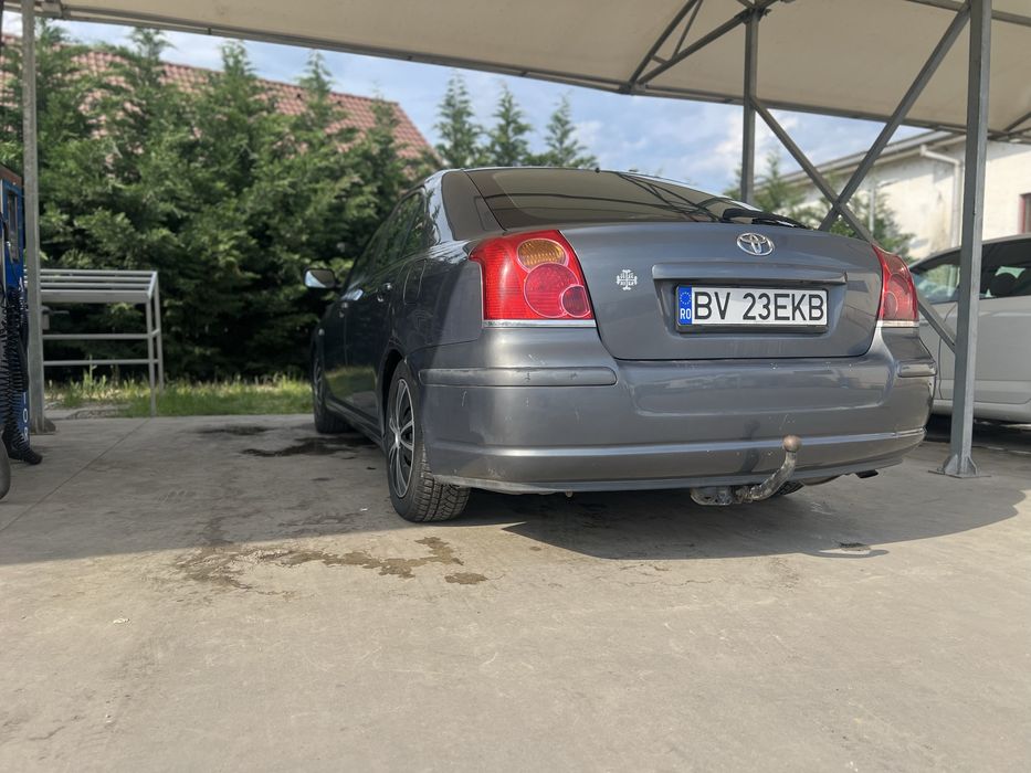 Toyota Avensis 2.0 D4- D