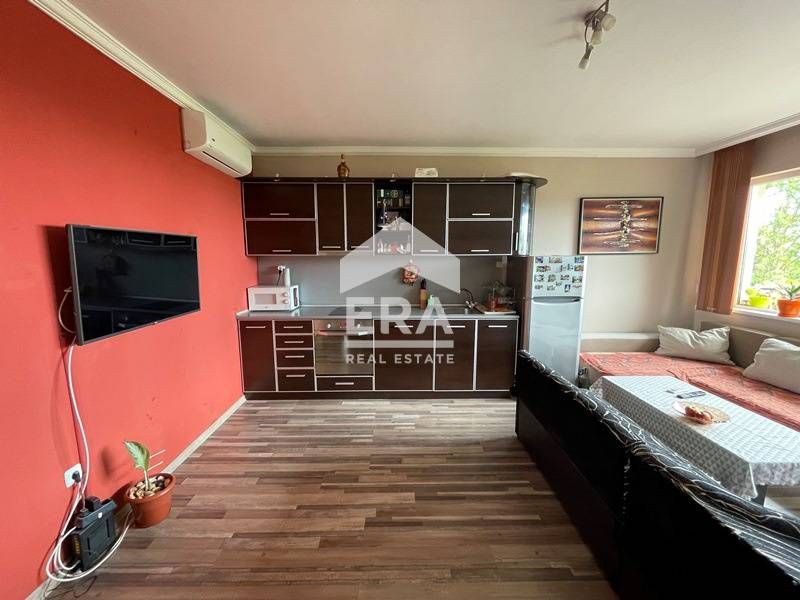 Продава се Двустаен апартамент в Варна, Чайка - 60 кв.м за 2084 €/кв.м - Снимка #2