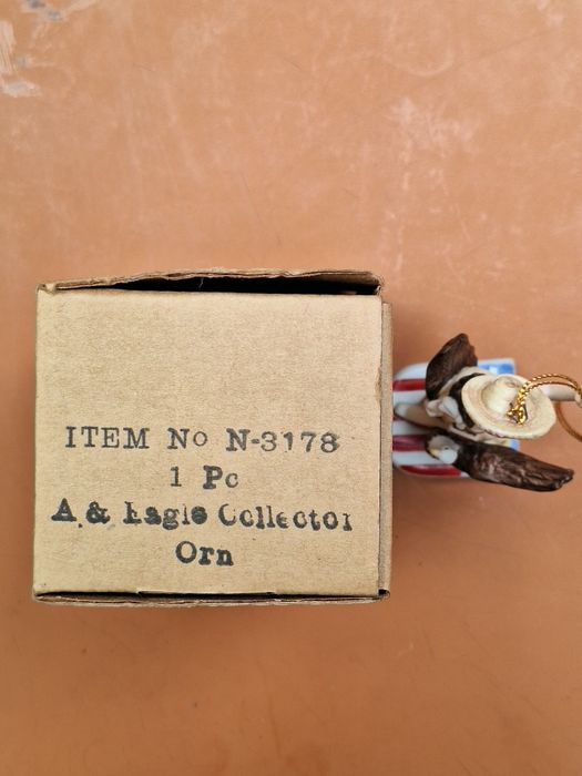 Vintage 1991 Anheuser-Busch Budweiser American Eagle Christmas Holiday