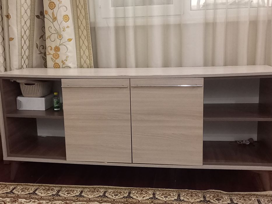Тумба под телевизор