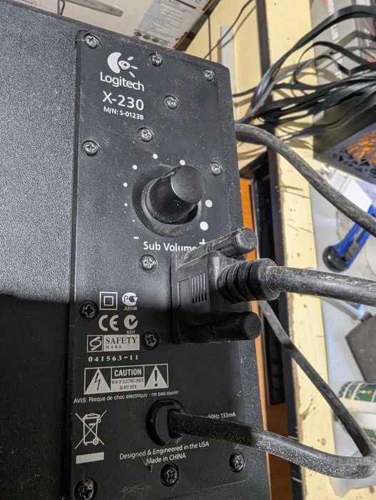 Boxa PC Logitech X-230 in stare buna