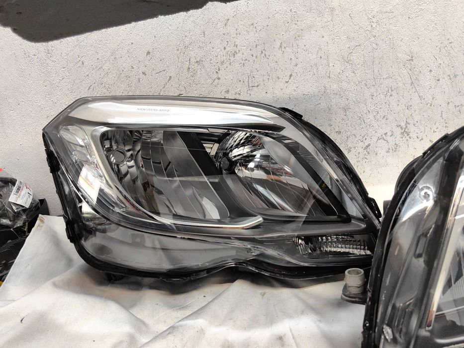 Оригинални фарове Мерцедес ГЛК  Mercedes GLK Feis