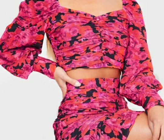 Set bluza fusta fronsate roz nou marime s-m