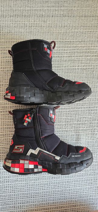 Ghete Skechers 31