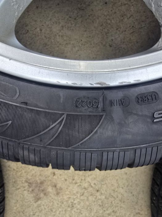 Зимни гуми за Мерцедес 245/45 R 17