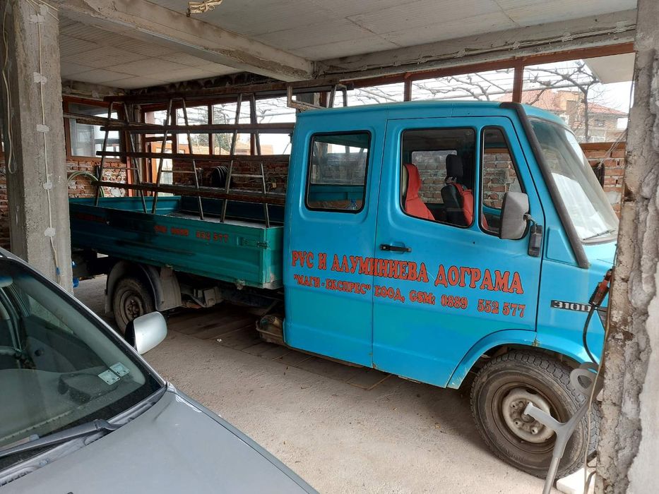 Мерцедес -310d Добро Състояние.