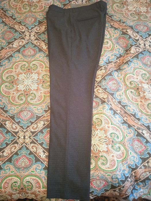 Продам мужской костюм